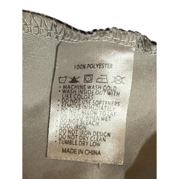 M & M Women 2018 Two Cities Marathon Sports Half 5K Running T-Shirt Size L Gray - Picture 7 of 7